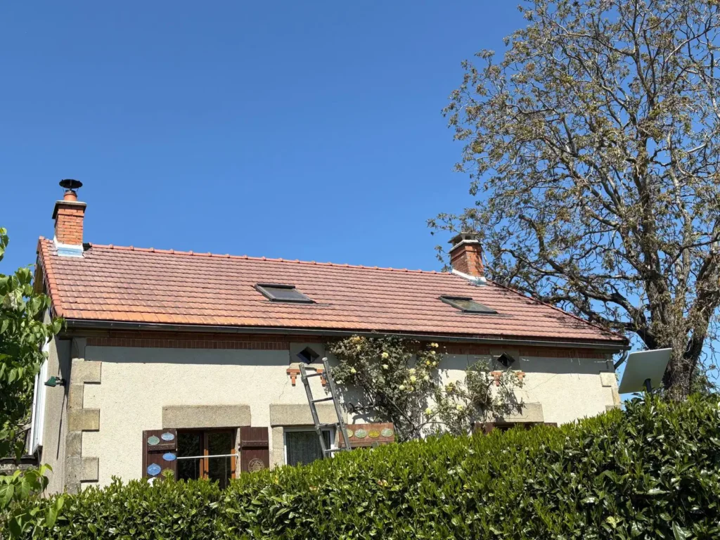 Nettoyage de toiture dans le canton de Genève Nettoyage et entretien de toiture dans le canton de Genève